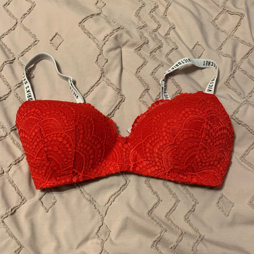 TShirt Lightly Lined Bra/ Victoria’s Secret